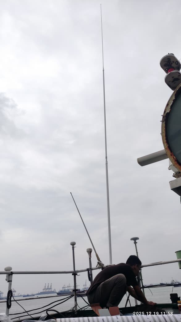 Instalasi MF/HF Antenna, MT. Berlian Selatan