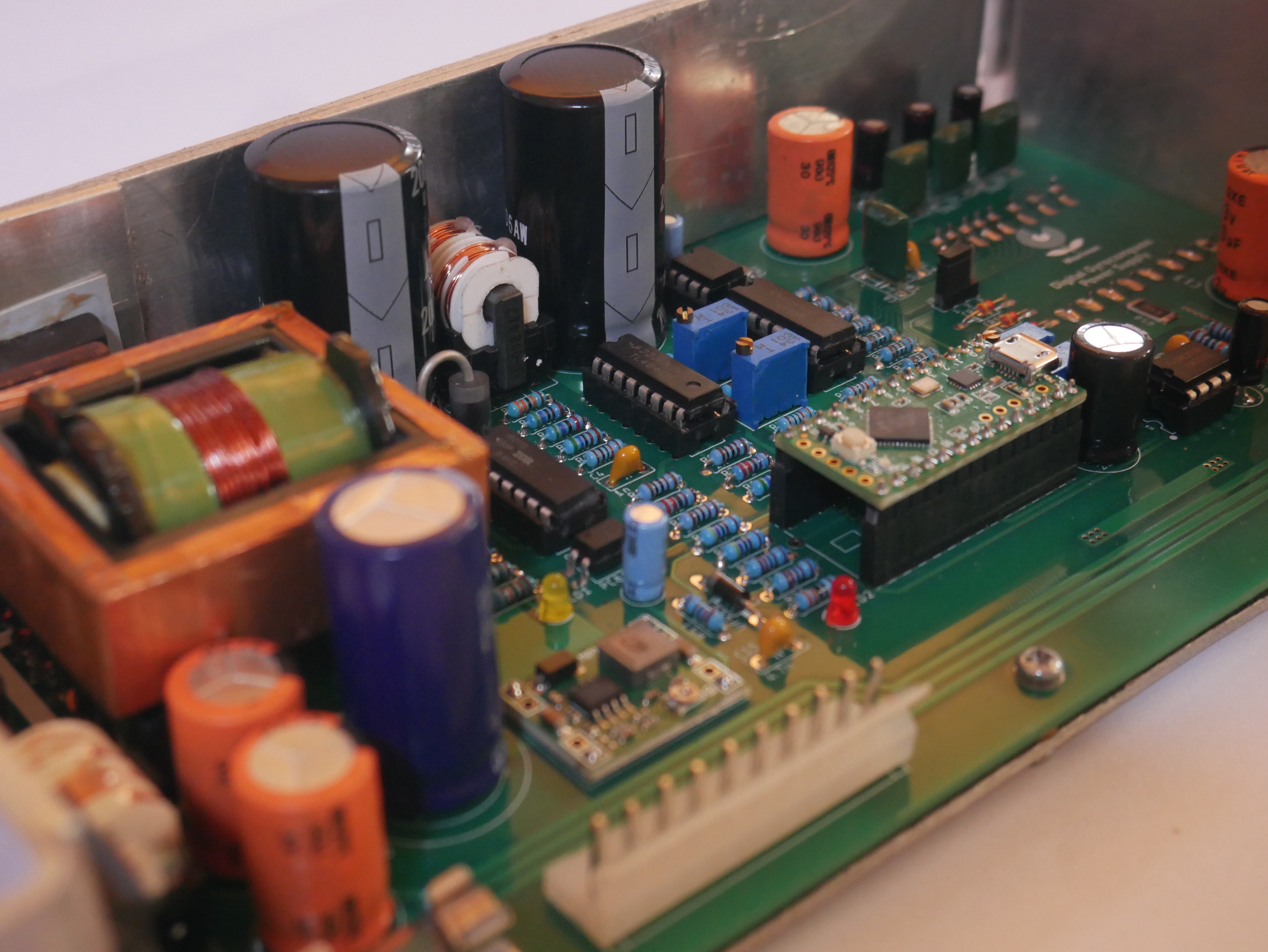 Power Supply Gyrocompass